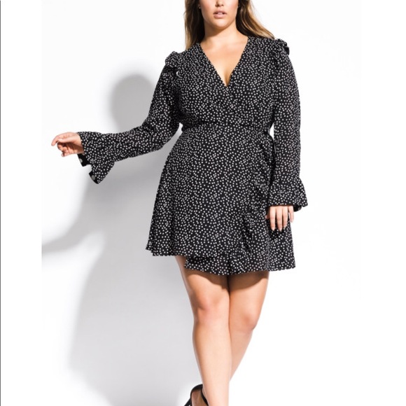 City Chic Pants - NWT CITY CHIC SIMPLE SPOT PLAYSUIT ROMPER SZ L/20